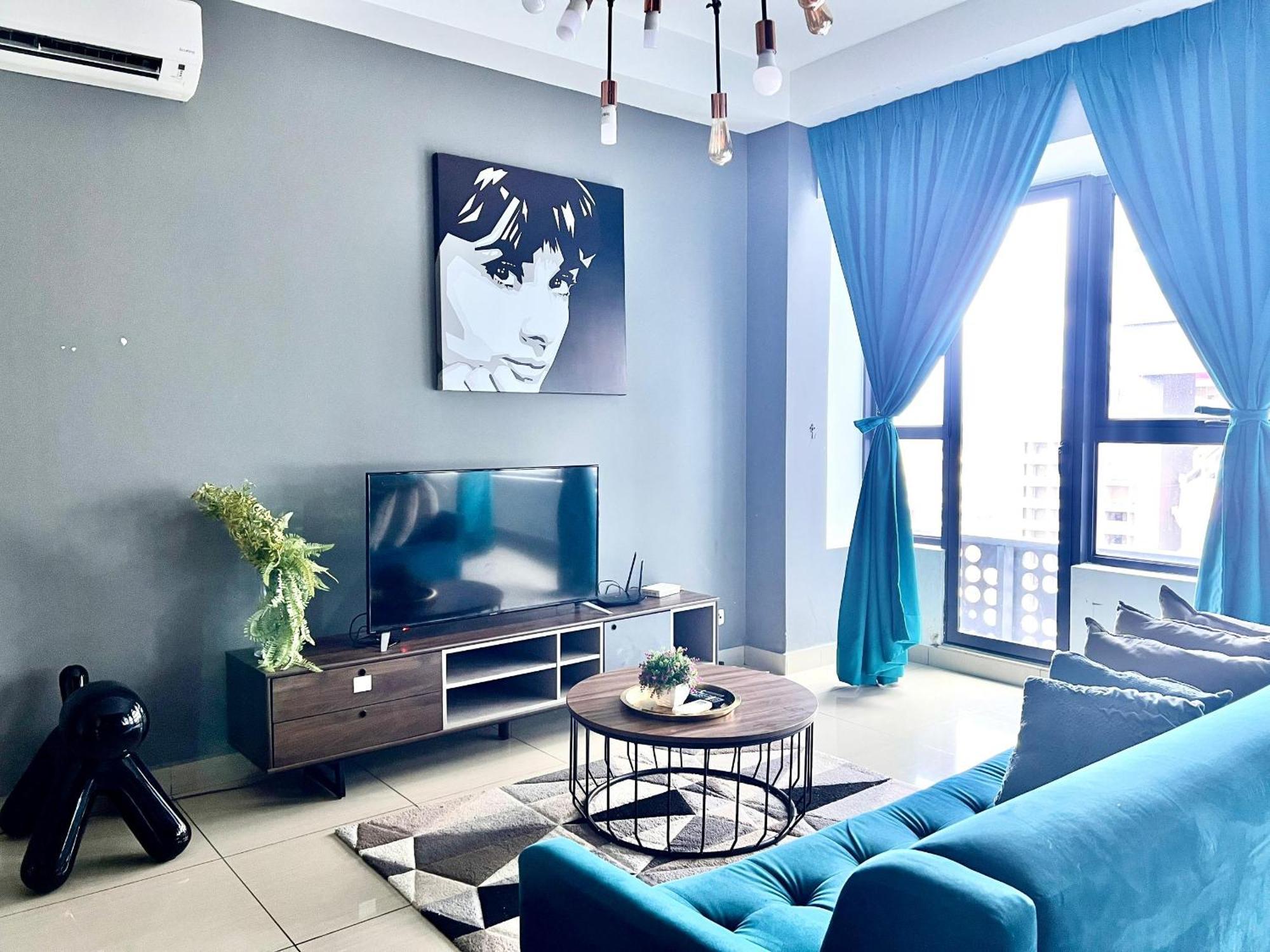 Arte Jalan Ampang By V *